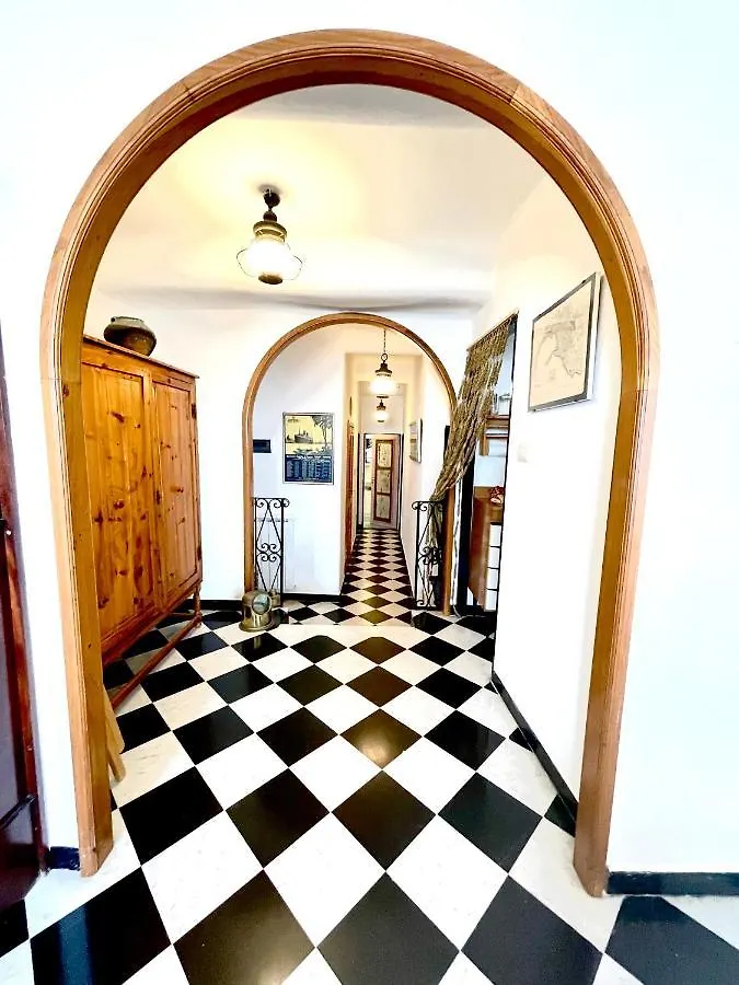 La Lampara Camogli Apartment